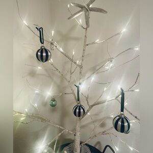 H & M - Striped Ornaments - Black and Silver - 6 pcs